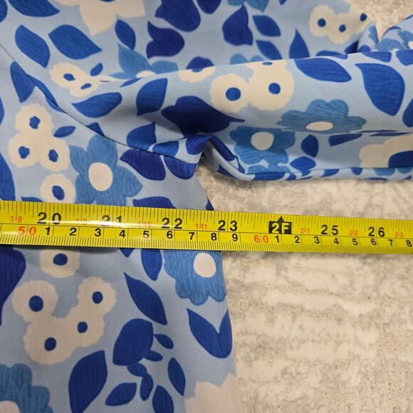 Tuckernuck Off Shoulder Marguerite Top Blouse Blue Floral Majolica XL Resort - Picture 6 of 7